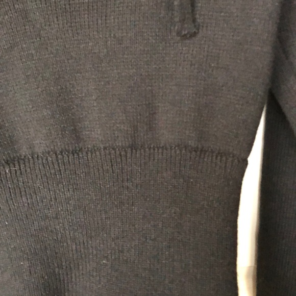 Lace up Lioness Crop Sweater - Picture 5 of 7